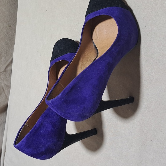 Woman's high heels - Picture 5 of 9